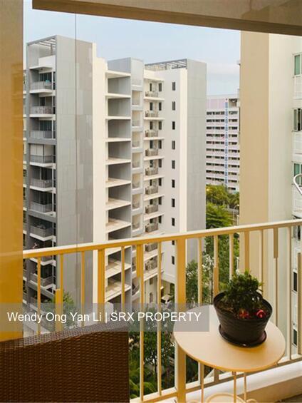 Watercolours (D18), Condominium #252331391